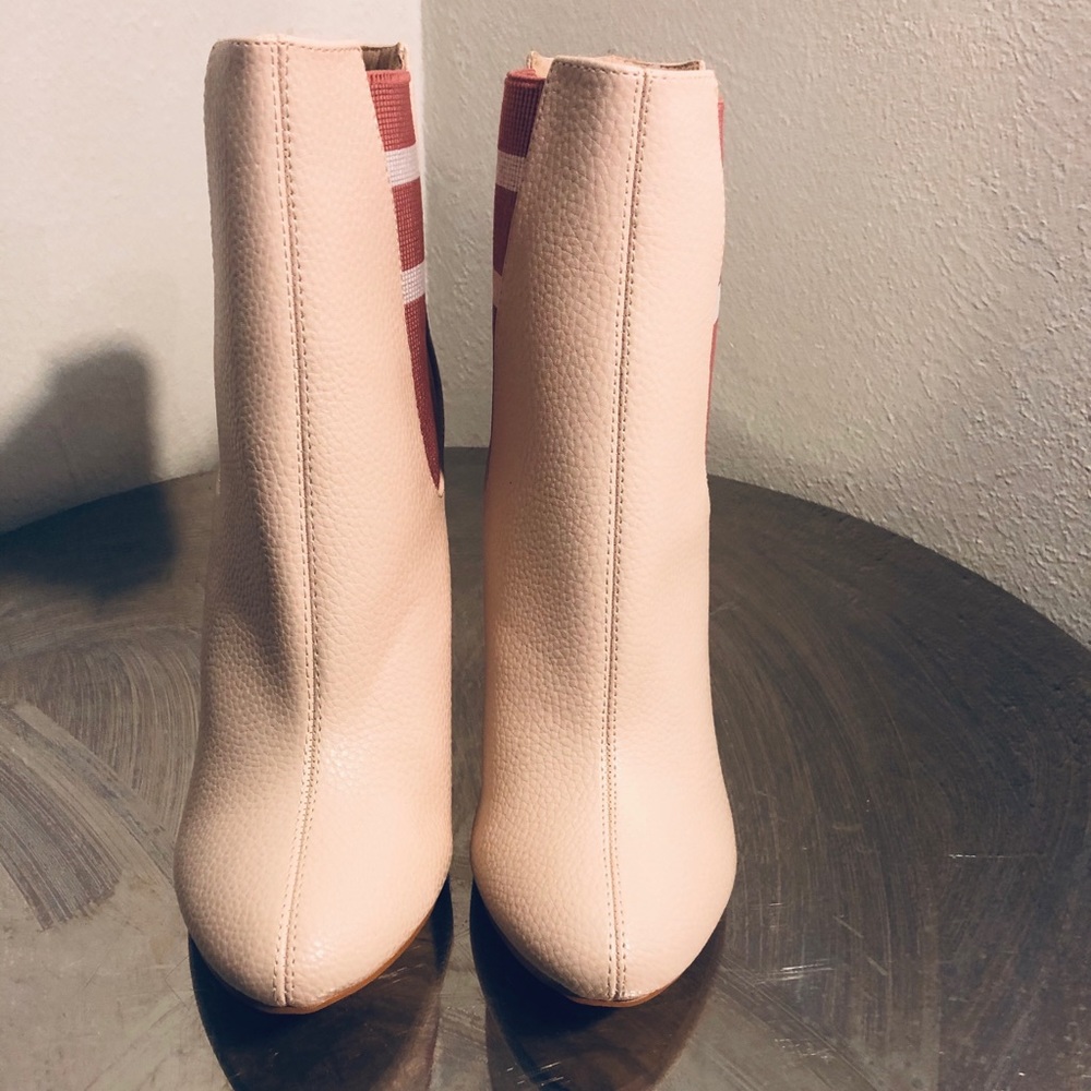 Cape Robbin: Bootie